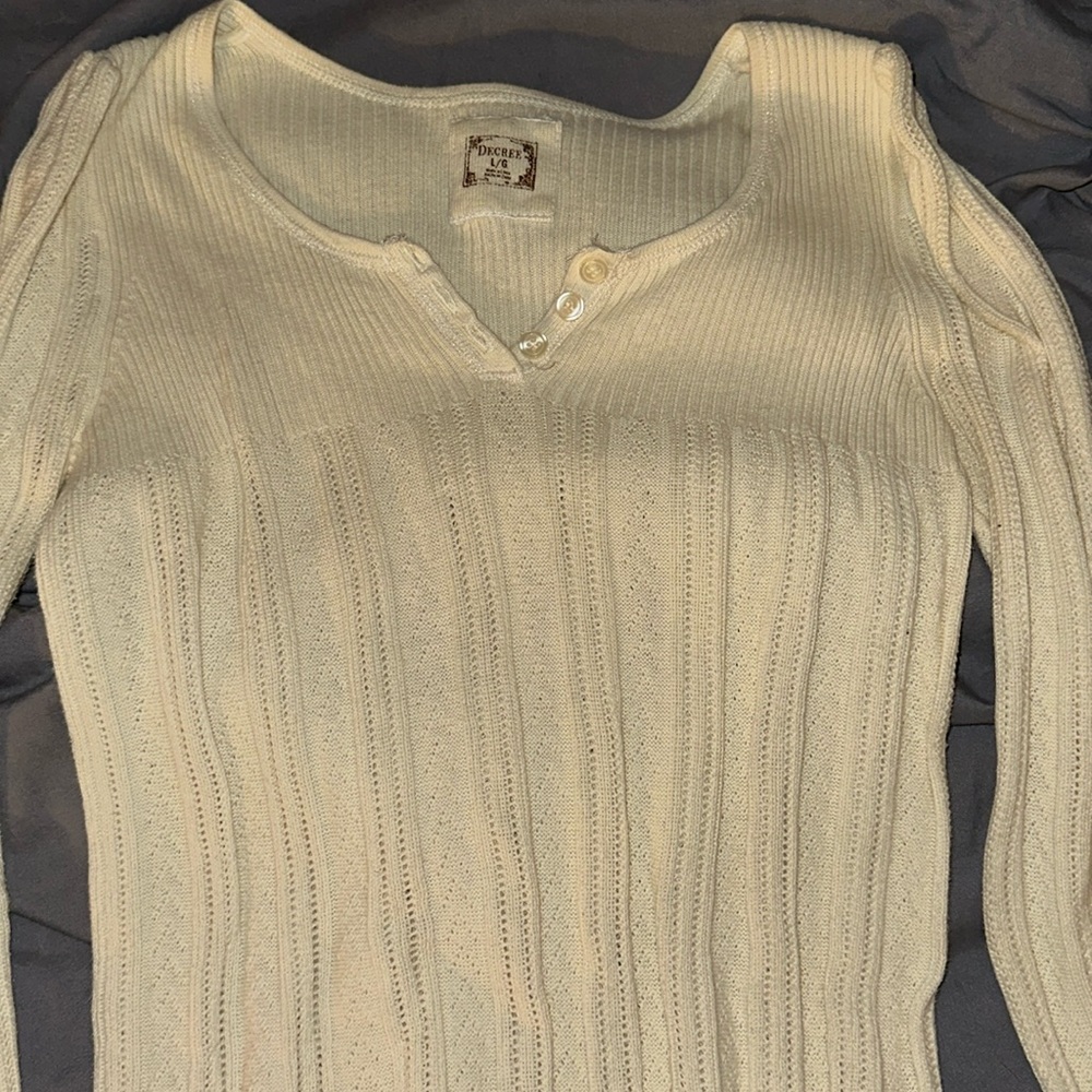 Long sleeve sweater